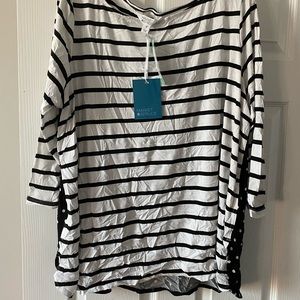 NWT!! Market and Spruce striped top 3/4 sleeve